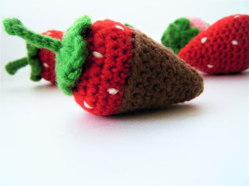 毛線編織貓草玩具 貓咪玩具 貓薄荷 巧克力草莓