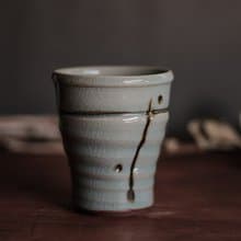 青瓷水杯 l 繪鐵刻紋 l 200ml茶杯