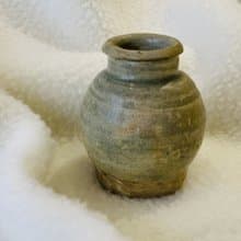 中國 宋代春雨如夢青瓷小罐│意境之美 開片魚紋 文人雅士