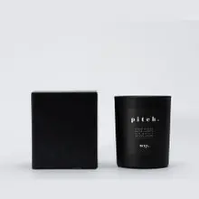 【福利展示品】英國 wxy 經典黑蠟燭- pitch. 血橙 & 檀香木