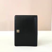 稀有中古 Chanel黑色皮革中夾 短夾 皮夾 旅行護照套 錢包 古董包