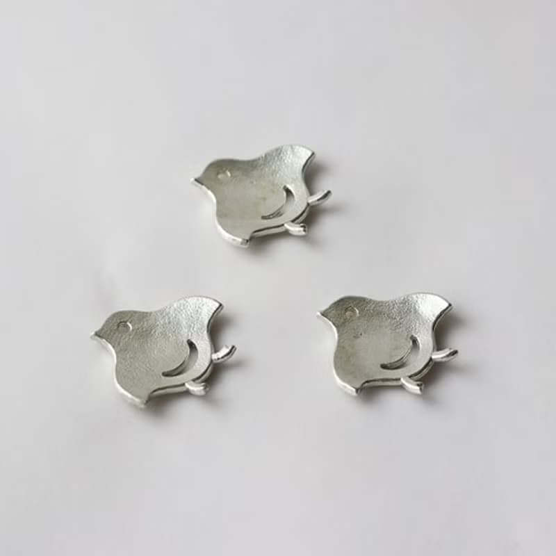 ちどりのカタチの錫の箸置き    ちどりがね