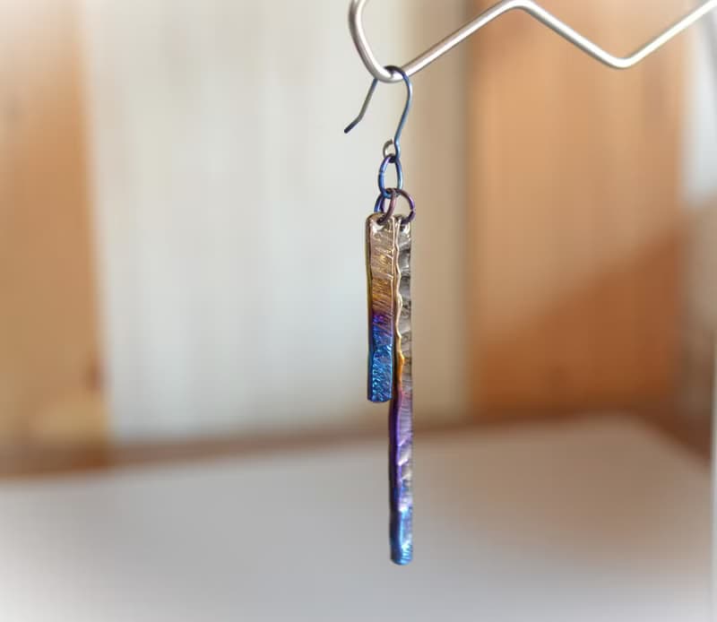 Titanium　pierced earrings・チタンだけで出来たピアス・グラデthree・ツイン・A