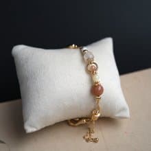 【四葉】天然石 手鐲 手鍊 | 太陽石 白蝶貝 白瑪瑙