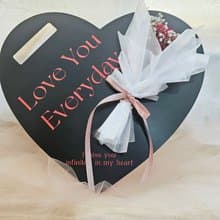 畢業禮•小花束愛心手提板