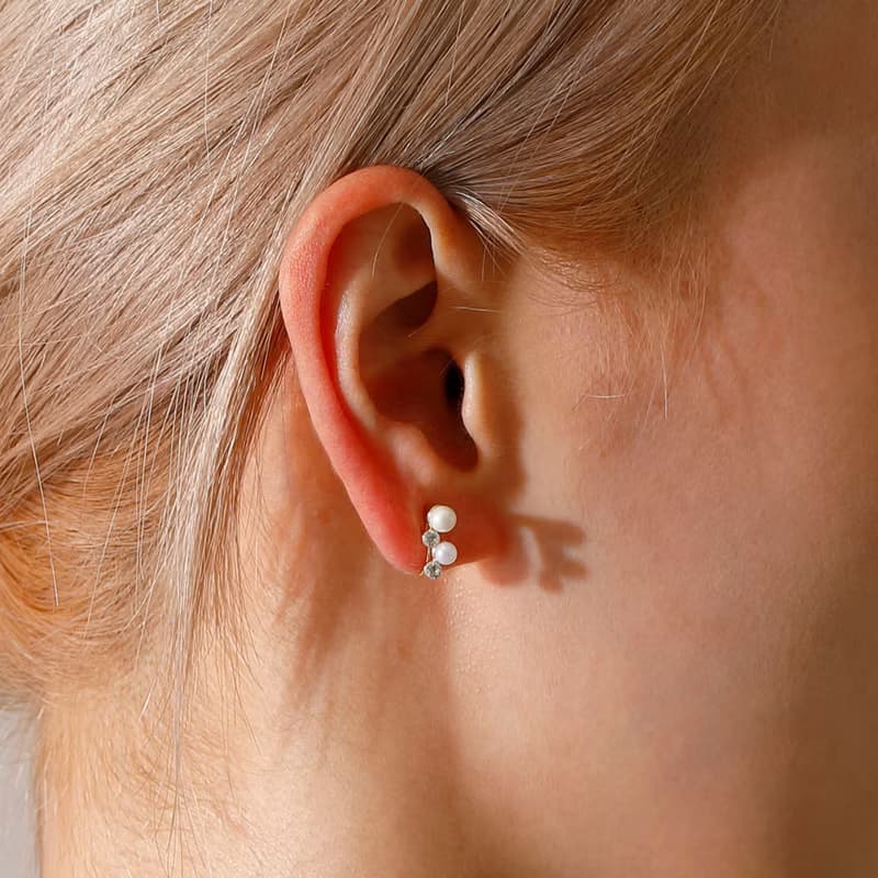 pearl step loop-fit earring CZ　ループフィットイヤリング　パール　キュービックジルコニア