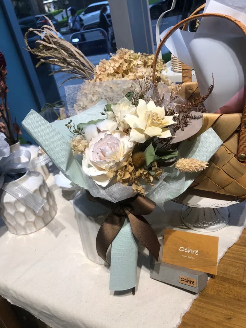 Ochre 各式花束-中型-藍色系-乾燥 韓式 畢業 情人 生日花束