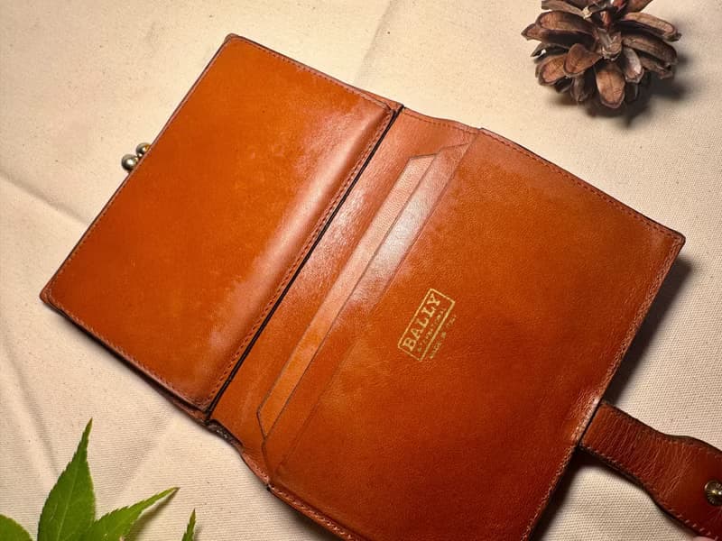 Bally國際版 棕色真皮 pvc 口金短夾