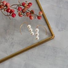 14kgf Swarovski Pearl Crescent Pierced Earrings