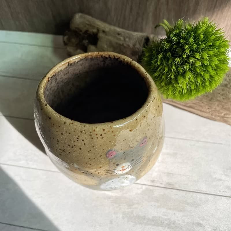 A Lu 萌鼠跳舞陶花瓶/禮物/手作手繪 採美國進口陶土 僅此一件