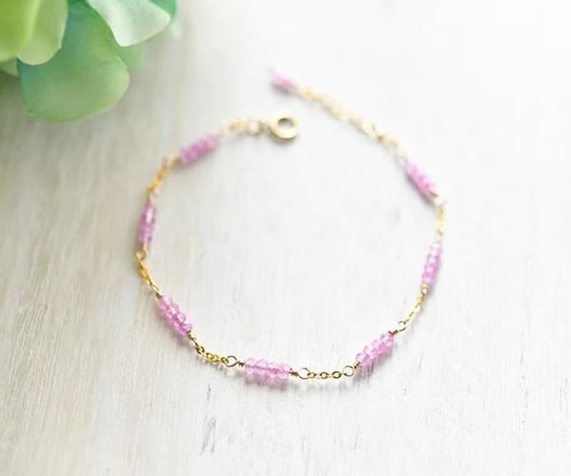 カリスマ性、勝利運、金運などを高める ピンクサファイアのブレスレット 9月誕生石  14KGFバージョン