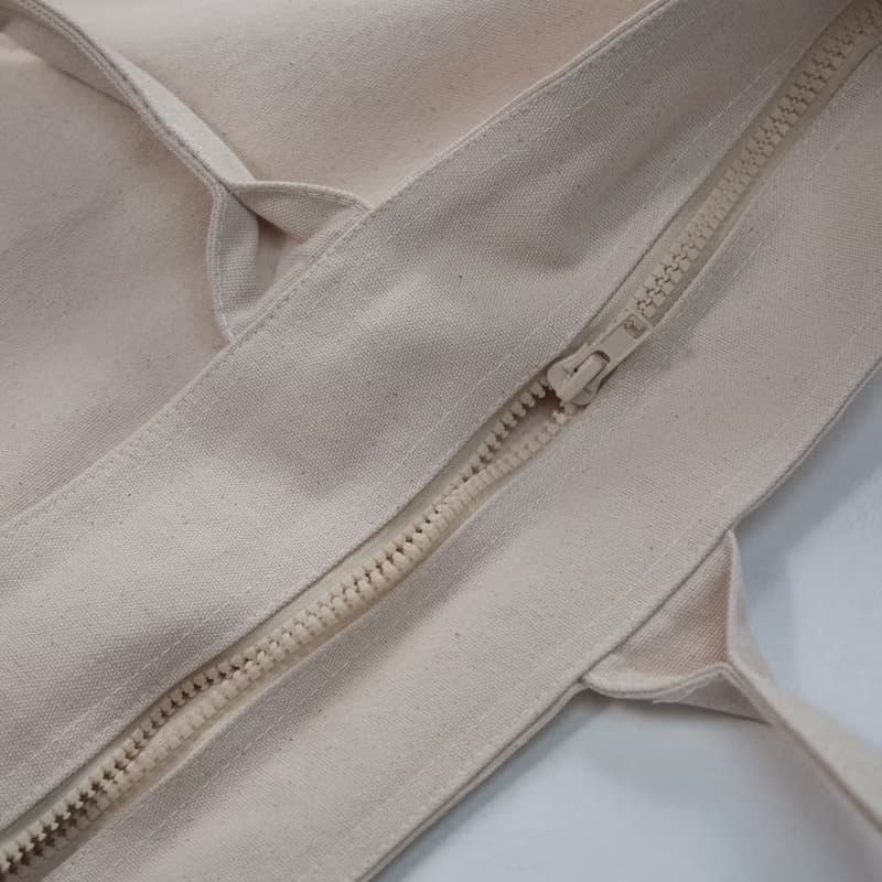 野球のボール　キャンバス　ジップ　トートバッグ　Tcollector