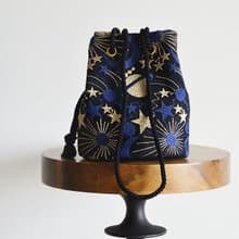 新作! 数量限定! プラネットチュール刺繍ポシェットマリンバッグ　ブルーブラック