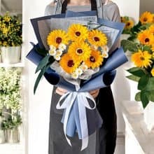 夏日最真摯的祝福向日葵香水花束