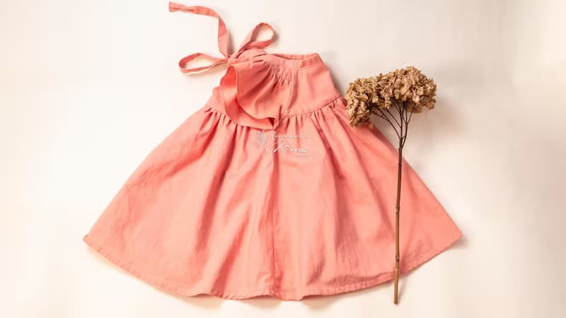 Handmade by Mina 【設計款】素色賽凡娜洋裝 贈禮盒 彌月禮