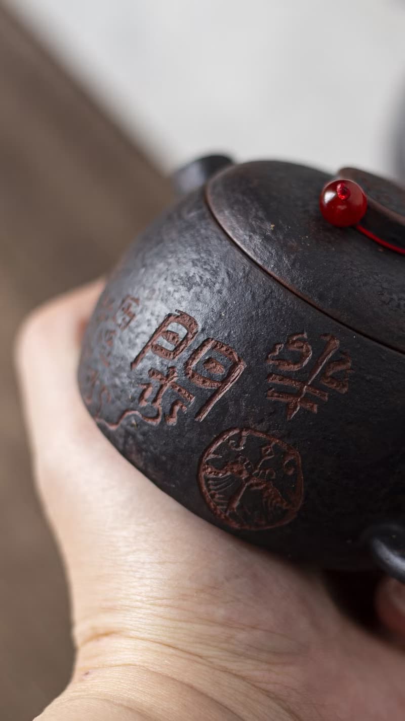 送禮紫砂壺茶壺阿曼陀室 巨轮 独家款 130cc 作品取材之阿曼陀室