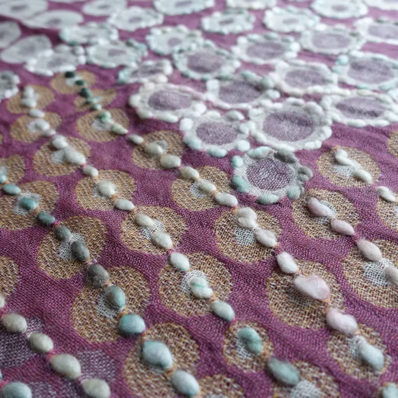 手工刺繡・水煮羊毛披肩圍巾・居家掛毯