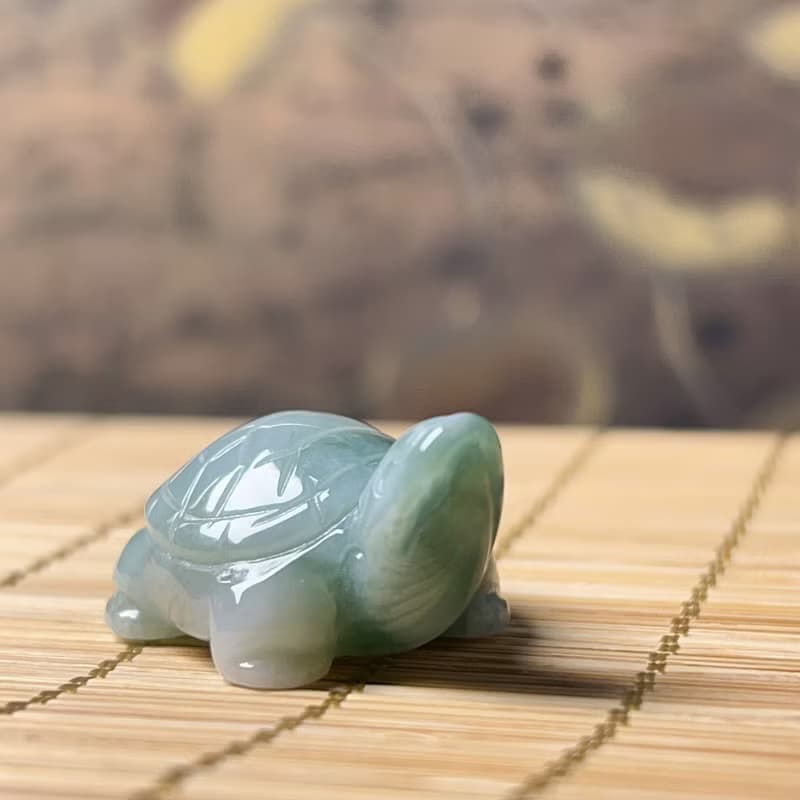 【吉祥‧長壽】飄花翡翠烏龜 | 天然A貨翡翠 | 送禮