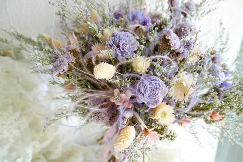 婚禮花飾系列~粉紫色自然束感捧花 分享花束