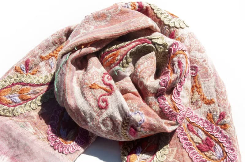 喀什米爾Cashmere/水煮羊毛披肩/針織圍巾/刺繡圍巾/羊絨披巾-花