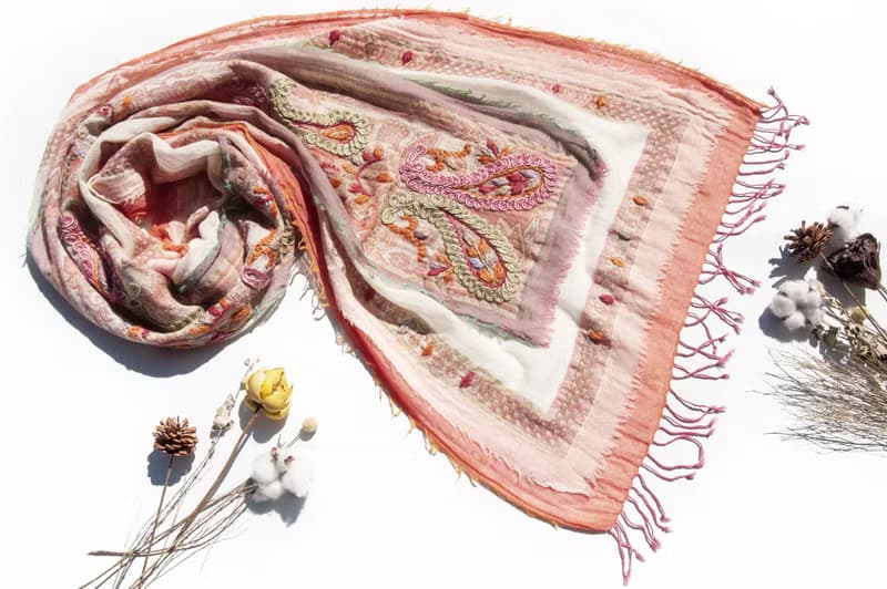 喀什米爾Cashmere/水煮羊毛披肩/針織圍巾/刺繡圍巾/羊絨披巾-花