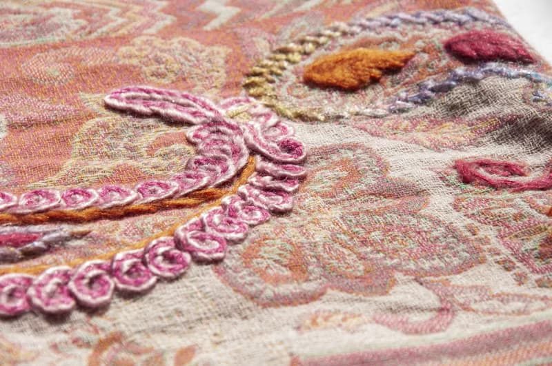 喀什米爾Cashmere/水煮羊毛披肩/針織圍巾/刺繡圍巾/羊絨披巾-花