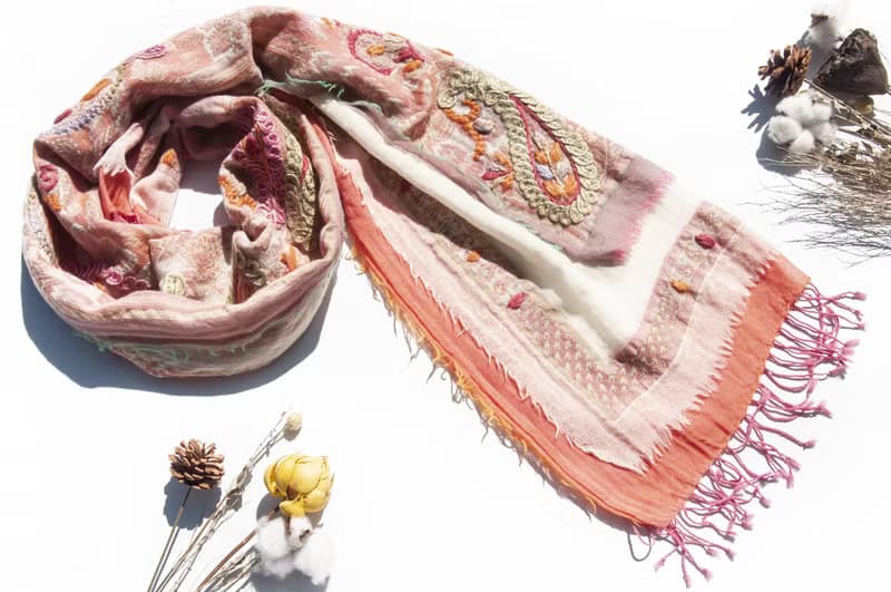 喀什米爾Cashmere/水煮羊毛披肩/針織圍巾/刺繡圍巾/羊絨披巾-花