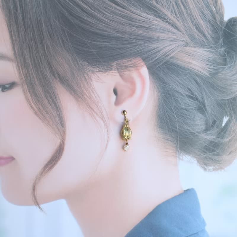 鈴蘭のイヤリング/ピアス
