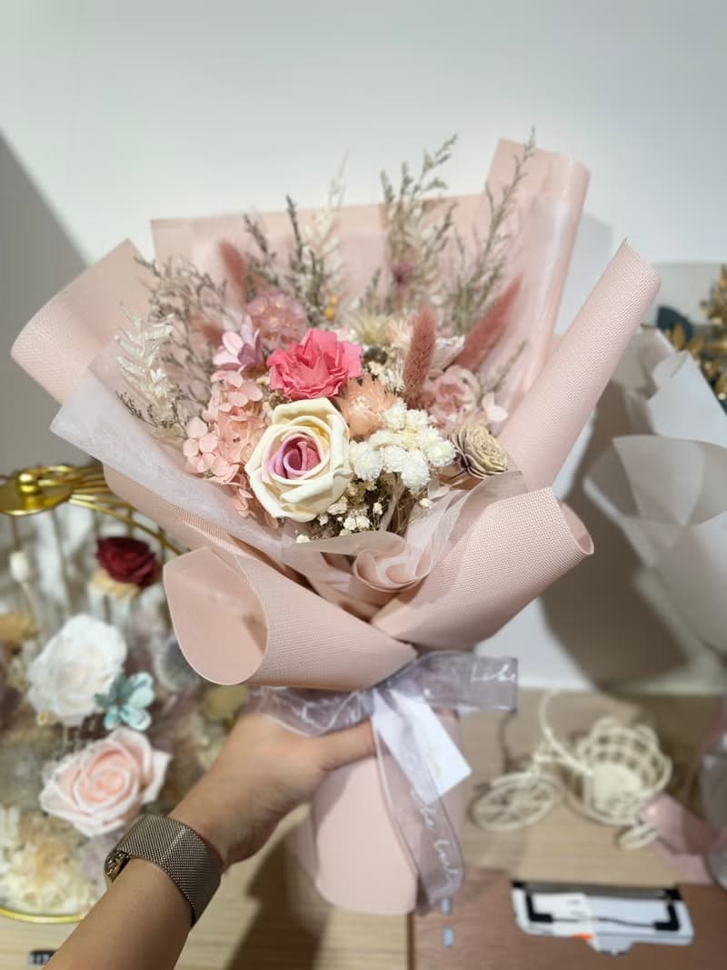 浪漫永生乾燥花束35-40cm