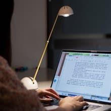 【免運特惠】學習專用護眼台燈聖誕禮物COMELY