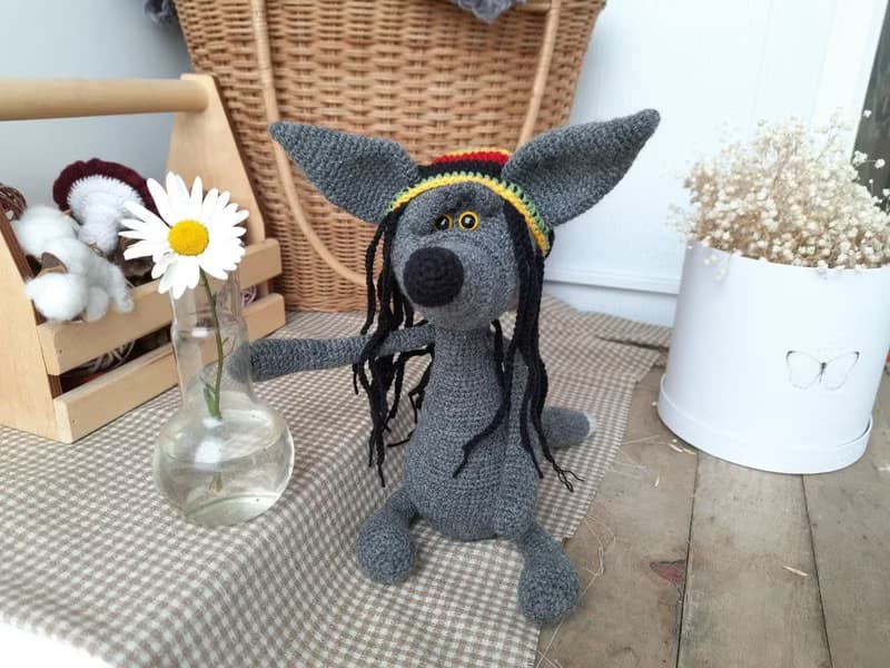 Gray wolf toy in Funny Bob Marley replica / Rasta dreadlock Hat for toy