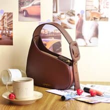 半月包 / 單肩包 KissMe Shoulder Bag - Choco Brown 巧克力棕