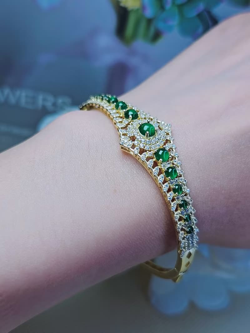 貴氣 進財|皇冠手鐲鏈|A貨翡翠冰綠多顆蛋面純銀簍空設計手環手鏈