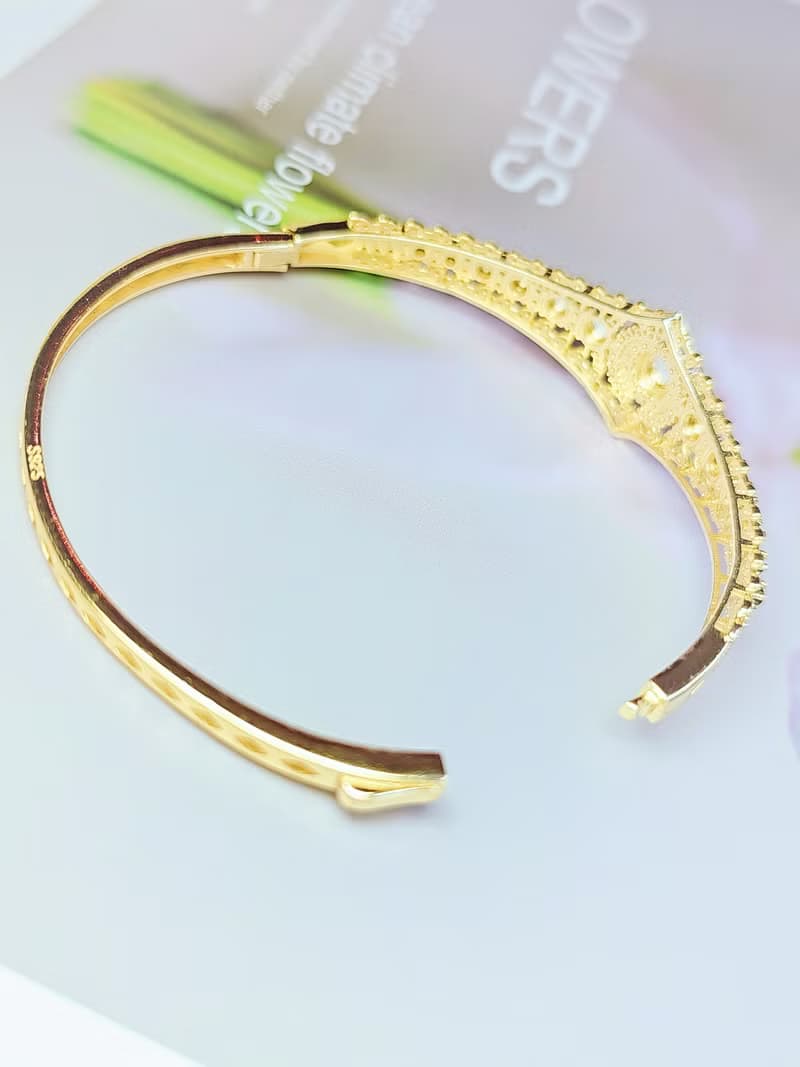 貴氣 進財|皇冠手鐲鏈|A貨翡翠冰綠多顆蛋面純銀簍空設計手環手鏈