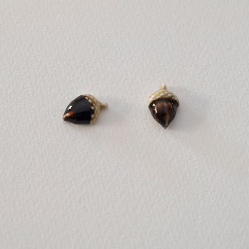 瓷器耳環  松果耳針一對