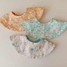 【11/14後出貨】彌月禮物 兔子 轉轉C兜  圍兜  口水巾 嬰兒圍兜