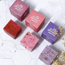 法國席哈爾Le Sérail 繽紛花粒馬賽皂禮盒150g 3入