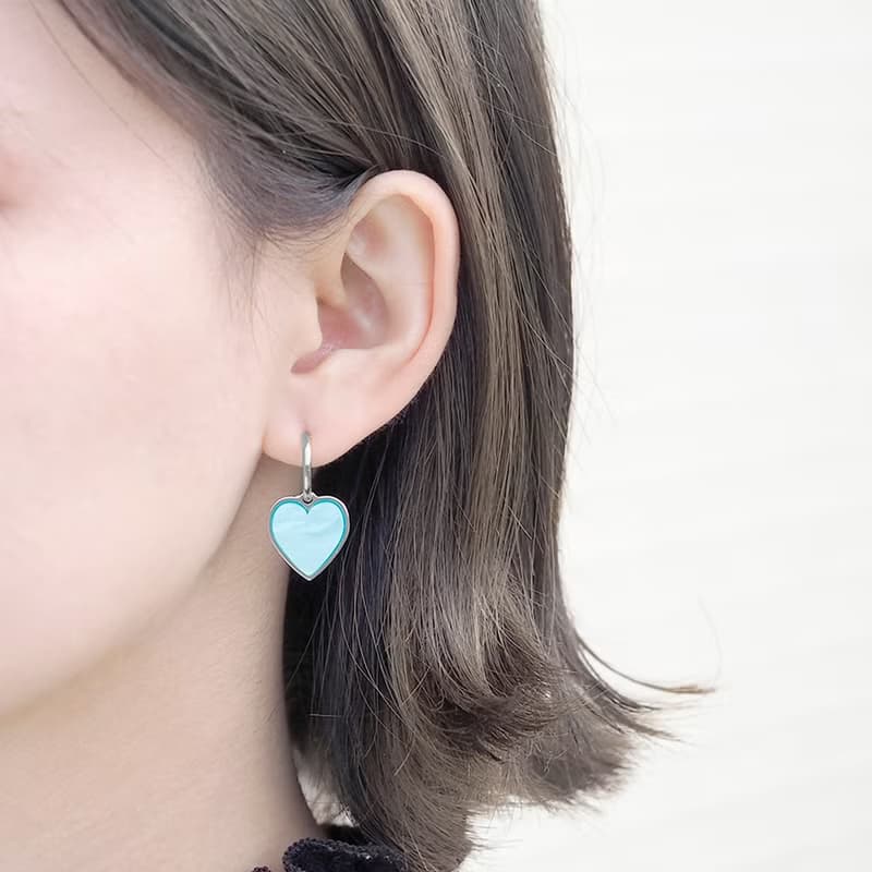 ハートフープピアス/イヤリング　パールブルー