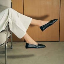 【春天來了】GAIA Flats 素皮革 平底鞋 懶人鞋 黑色