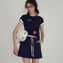 sporty 涼感緊身短袖T恤 松緊半裙套裝