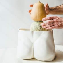 大衛像(背面)造型陶瓷器皿 花瓶