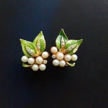 【西洋古董飾品 】仿珠 優雅 珠葉 對稱 夾式耳環