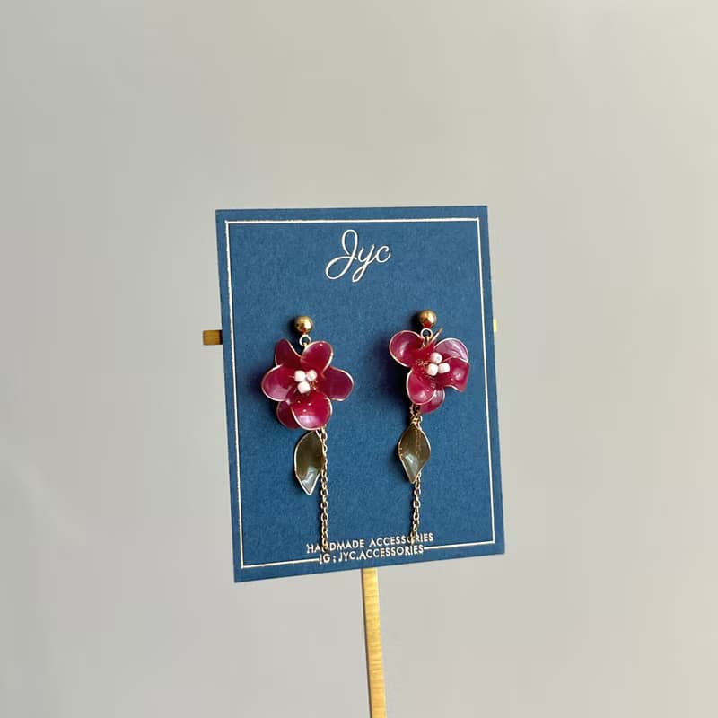 紅花搖曳  手作立體水晶花貼耳耳環 無痛耳夾 uv飾品