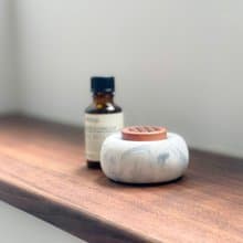 玩柅 香薰木水泥座 (圓)  ( 送young living 5ml 精油) Diffuser