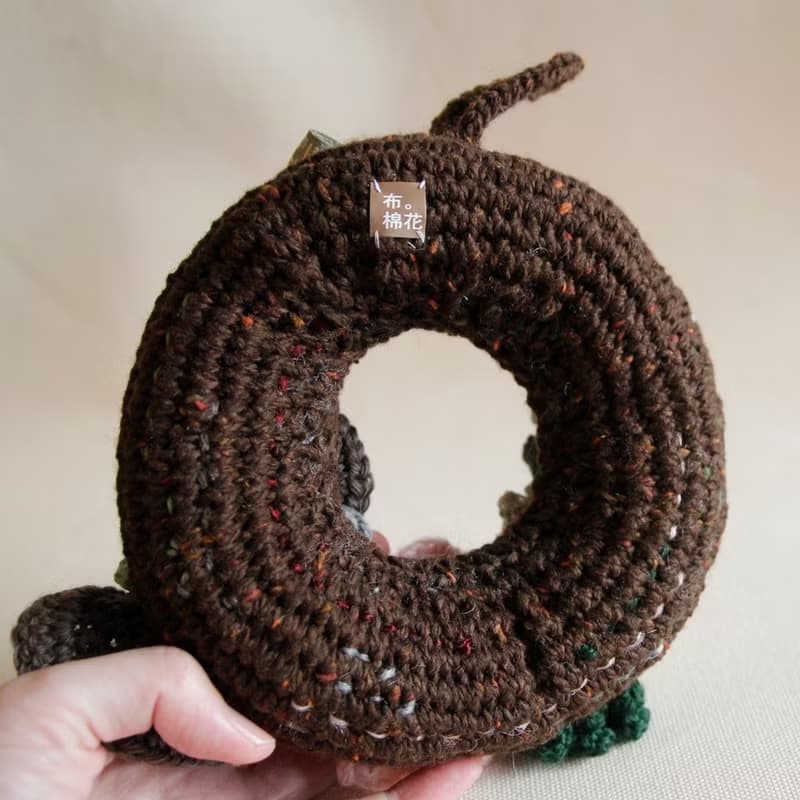 手鉤毛線 裝飾 聖誕花圈  深咖啡色 節慶布置
