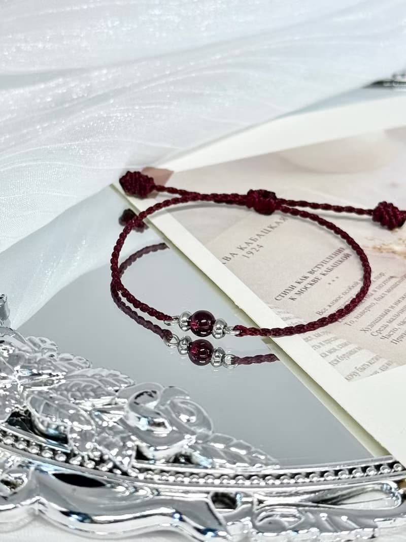 微醺 - 醫療鋼配飾/紅石榴石/祈願蠟繩水晶手鍊