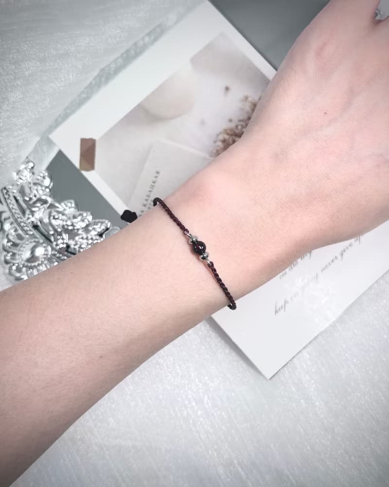 微醺 - 醫療鋼配飾/紅石榴石/祈願蠟繩水晶手鍊