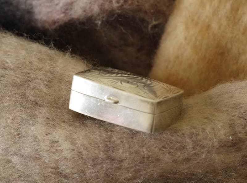 古董英國購入純銀925雕花長方形小盒 藥盒  W884