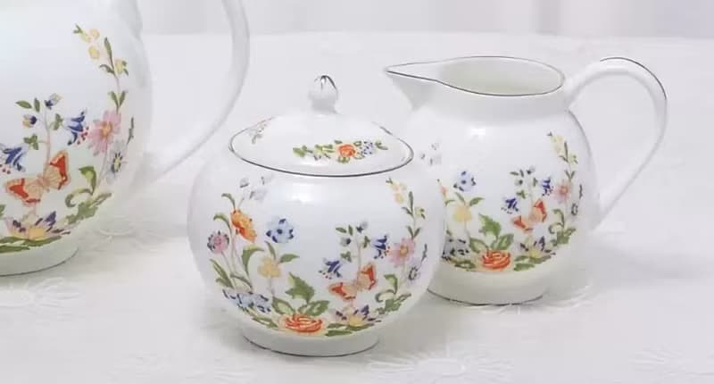 英國Aynsley 小屋花園 骨瓷糖奶罐