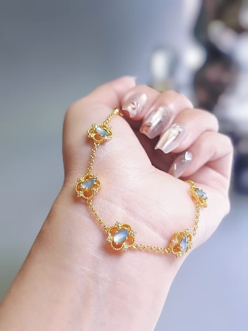 幸運•財富|仙氣天空藍剛隨形|A貨翡翠純銀蕾絲四葉草手鏈